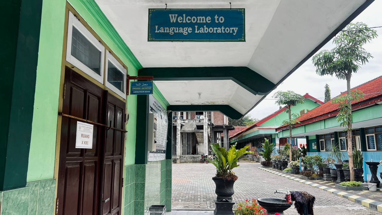 photo_6314476874838951792_y