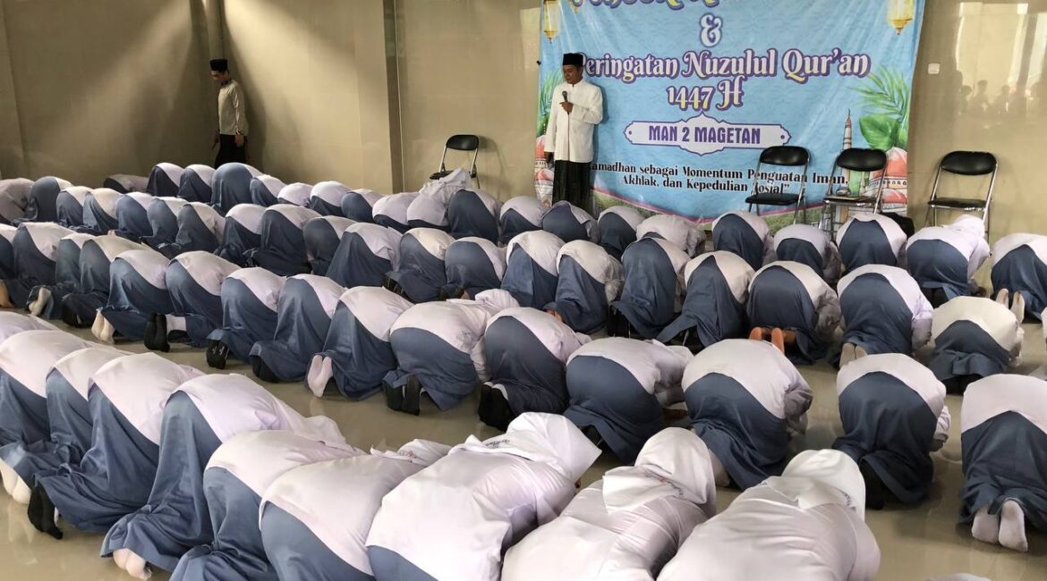 photo_6143422157237718379_y